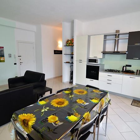 Lungomare Apartment Levanto Extérieur photo